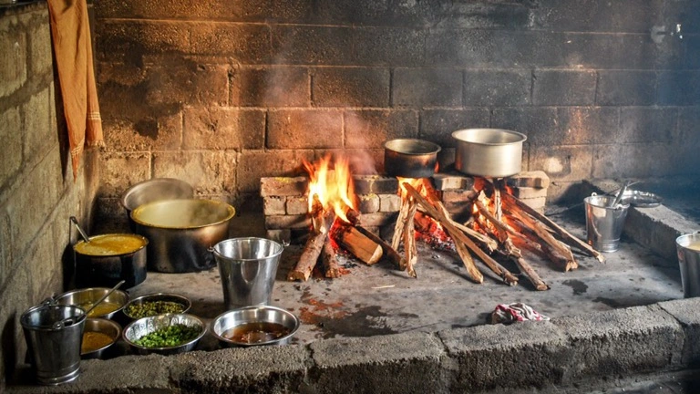 The Return of Traditional Cooking Methods
