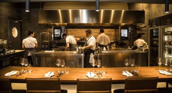 Oteque Review: Seafood, Stillness, and the Soul of Rio