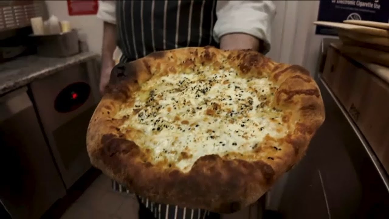Wylie Dufresne Reinvents Pizza
