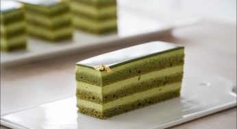 Matcha Cake Lovers, Rejoice! This No-Mixer Recipe Is Foolproof and Delicious